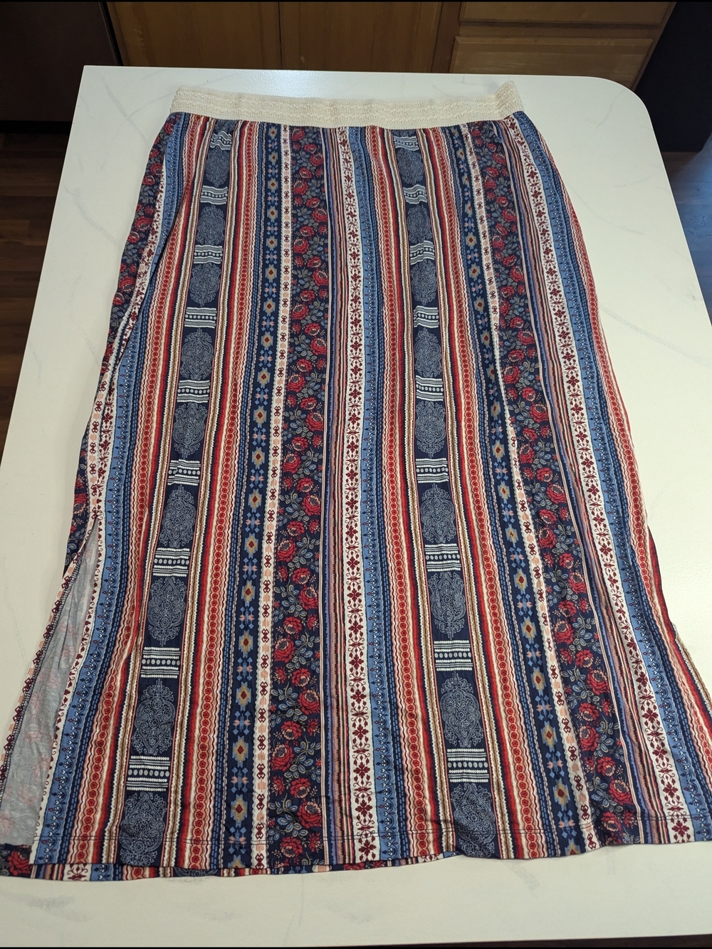 Cato Woman Plus Sportswear NWT Maxi Skirt Size 22/24W Hibiscus Boho Tribal